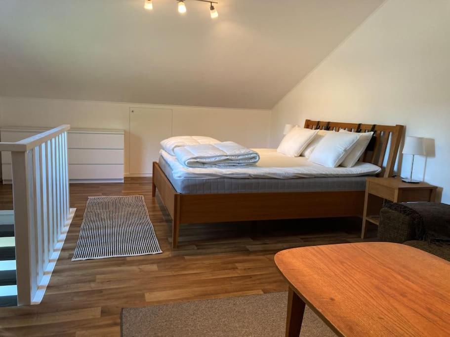 Fin Laegenhet Mitt Pa Bjaerehalvoen Apartment Bastad Luaran gambar